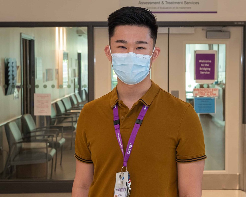 Photo of nursing student and Clinical Extern Matthew standing outside CAMH Bridging Clinic