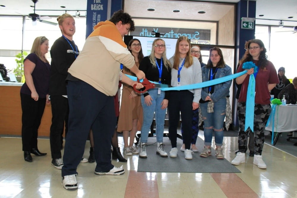 Youth Wellness Hubs Ontario expands virtual youth mental health services with support from RBC