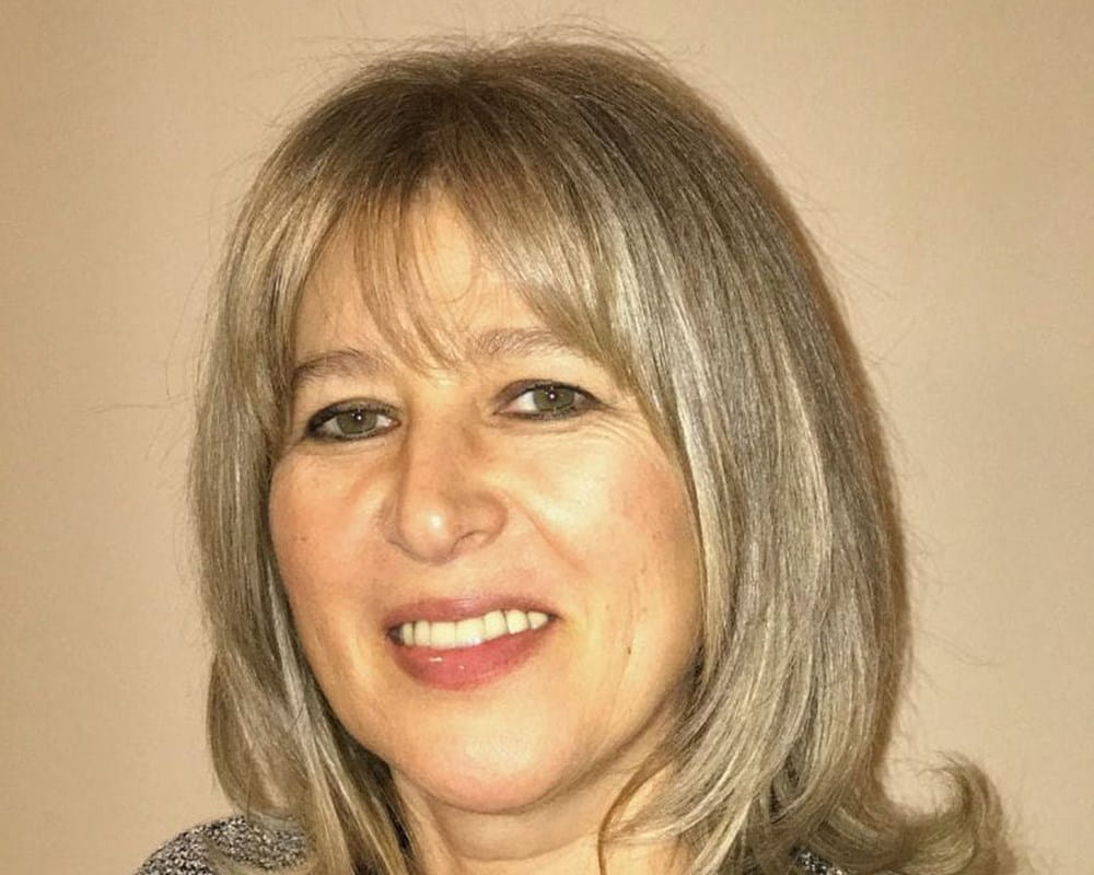 Dr. Svetlana (Lana) Popova