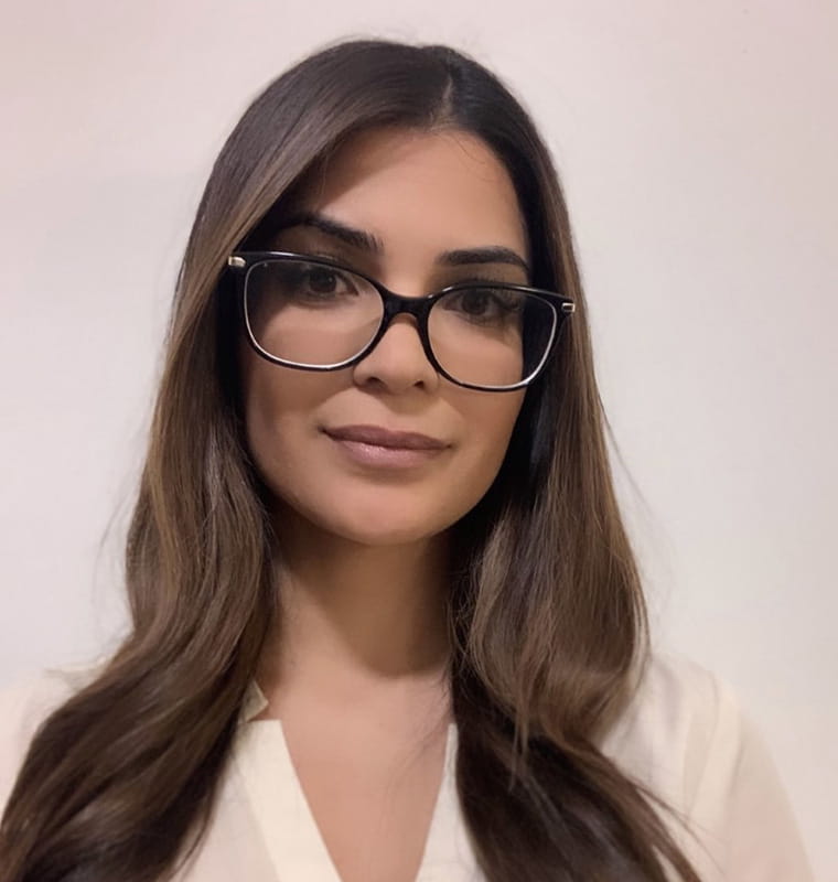 Dr. Farihah Ali headshot